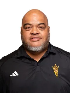 Saga Tuitele headshot