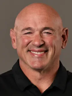 Terry Ursin headshot