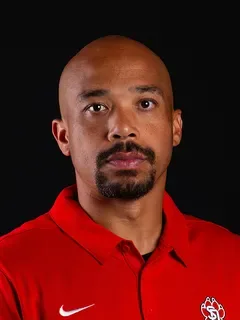 Dante Warren headshot
