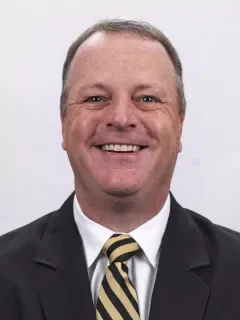 Tim Horton headshot