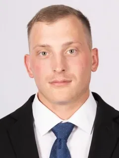 Austin Schmidt headshot
