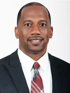 Emmett Jones headshot
