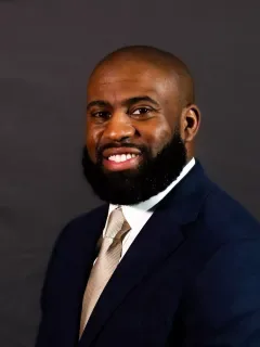 Marcus Thomas headshot