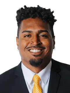 Zion Tupuola-Fetui headshot