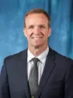 Steed Lobotzke headshot