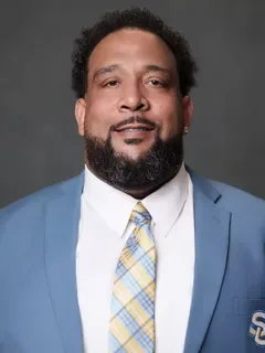 Donald Penn headshot