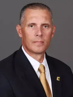 Rusty Wright headshot