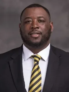 Marcus Gardner headshot
