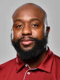Donald Celiscar headshot