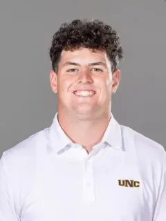 Ashton Buckalew headshot