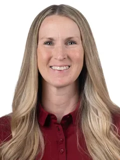 Lynn Mentzer headshot