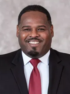 Travis Moore headshot