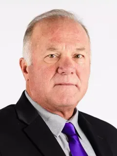 Tim DeRuyter headshot