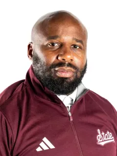 Desmond Lindsey headshot