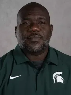 Colin Johnson headshot