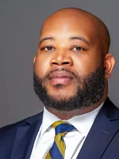 Charles Cheek headshot