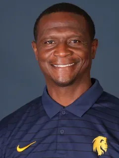 Charlie Camp headshot
