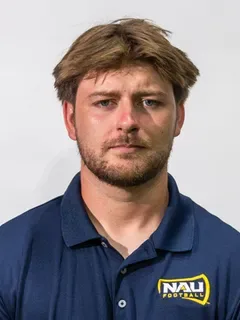 Ashton Ward headshot