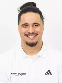 Tyson Maeva headshot