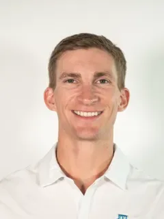 Donny Baker headshot