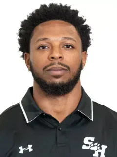 Antonio Williams headshot