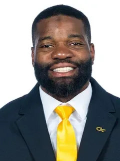 Tyler Smith headshot