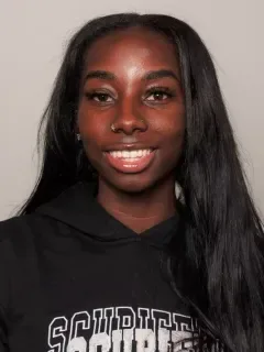 Zoe Jackson headshot