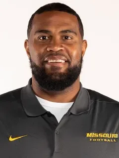 Brandon Jones headshot