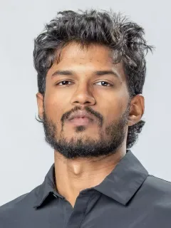 Aditya Keshavapatnam headshot