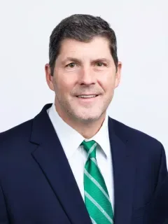 Steve Russ headshot