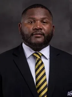 Milton Patterson headshot