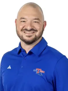 Josh Creech headshot
