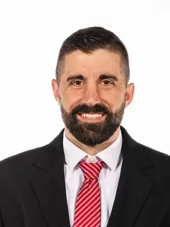 Tyler Yelk headshot