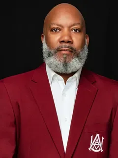 Kenton Evans headshot