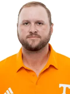 Alec Abeln headshot