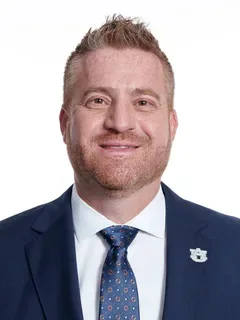 Alex Golesh headshot