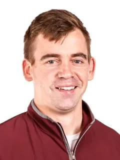 Evan Harvey headshot