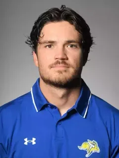 Noah Vedral headshot