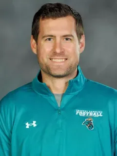 Ryan Beard headshot