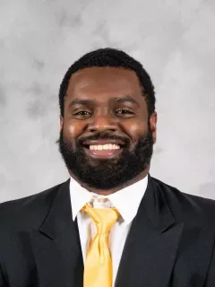 Effrem Reed headshot