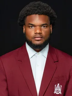 Mackenzie Howard headshot