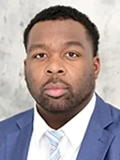 Casey Walker headshot