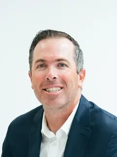 Tim Plough headshot