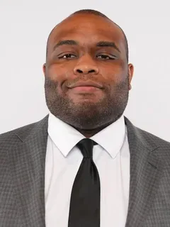 Seth Payne headshot