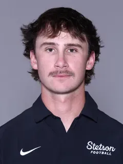 Hunter Simmons headshot