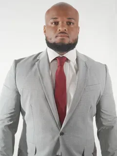 Todd Macon headshot