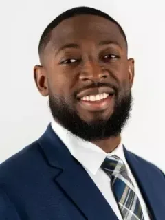 Aaron Foster headshot