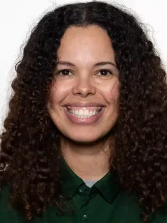 Mickey Grace headshot