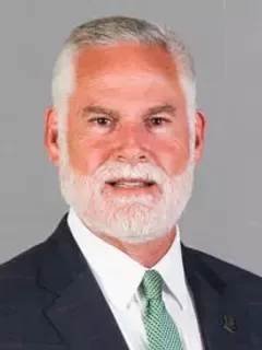 Chris Creighton headshot