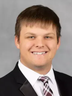 Harrison Buecking headshot